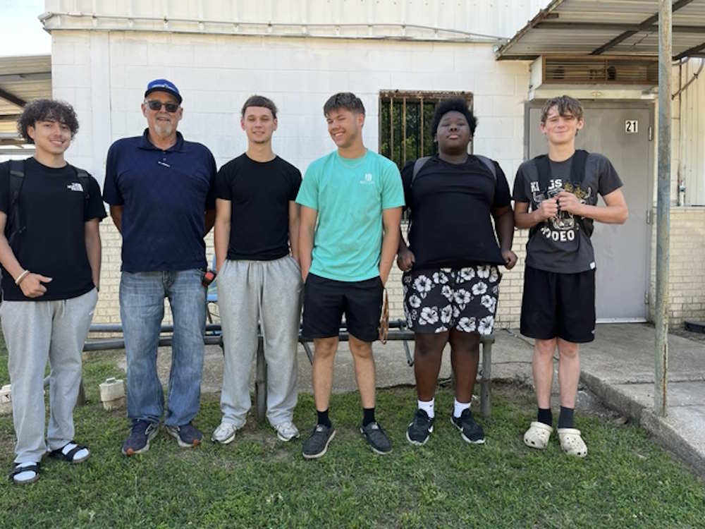 Hooks Students and teacher Mr Hal Hillis Hooks Students and teacher Mr Hal Hillis